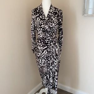 ⭐️NWT⭐️ Adrianna Papel B&W Print Dress